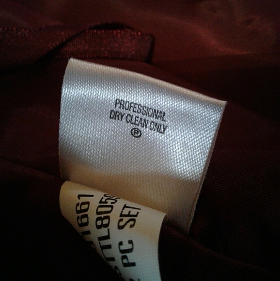 🌺Like New Calvin Klein 2 Piece Skirt Suit - Picture 8 of 8